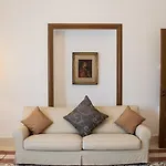 Acropoli Apartman *
